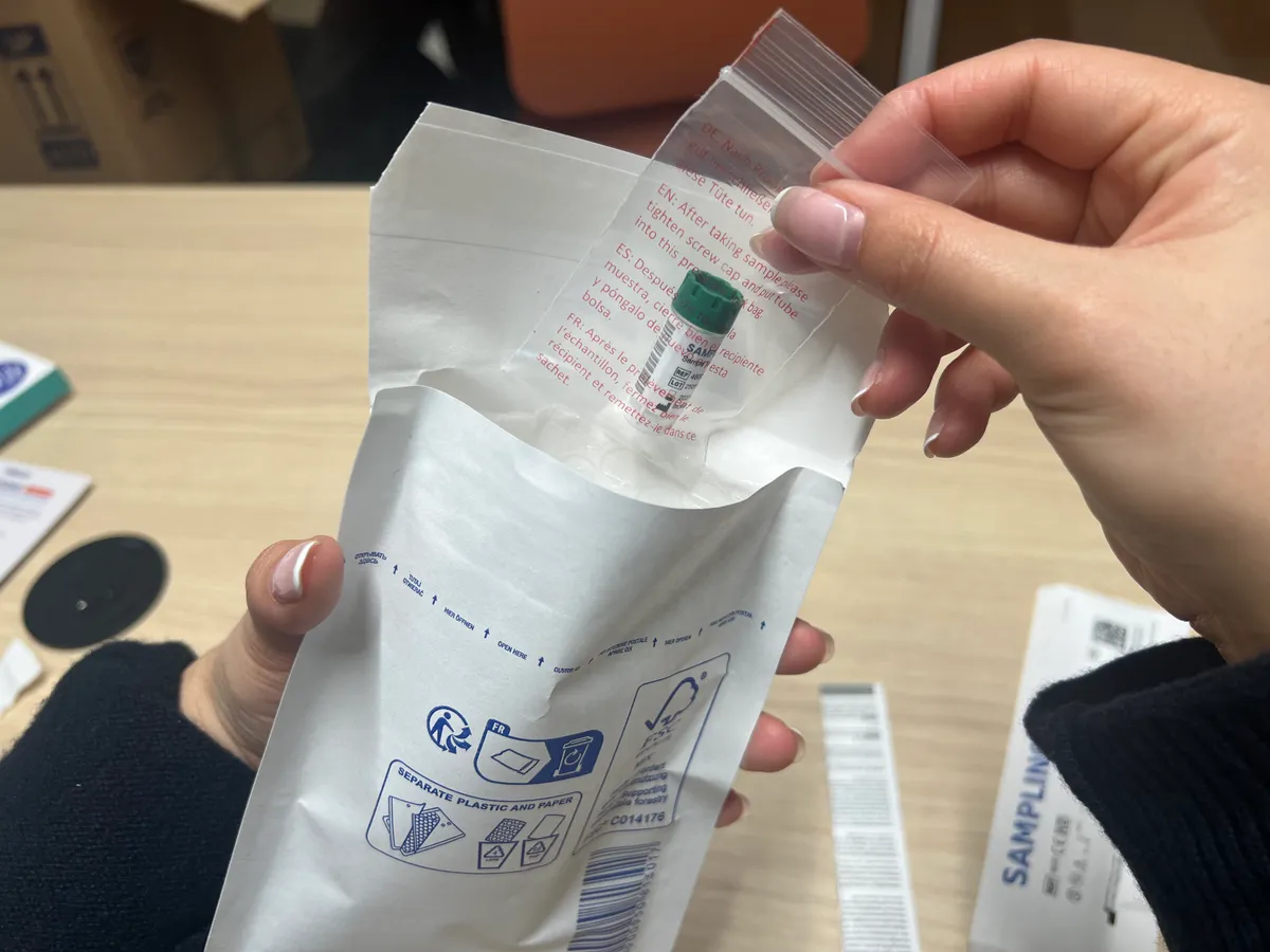 Placing in the paper pouch